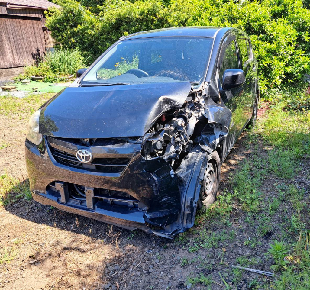 事故車、遠方でも引取ます
